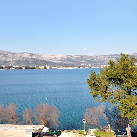 Apartments By The Sea Arbanija, Ciovo - 1085 Трогір Екстер'єр фото